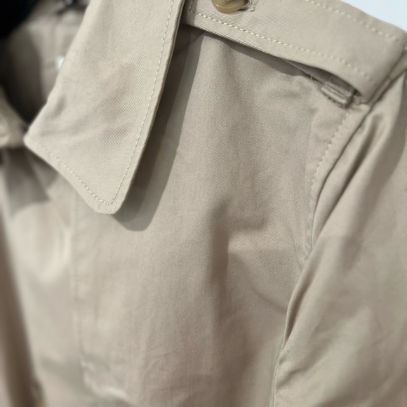 BRAND NEW Authentic GAP Trench Coat - Picture 11 of 11